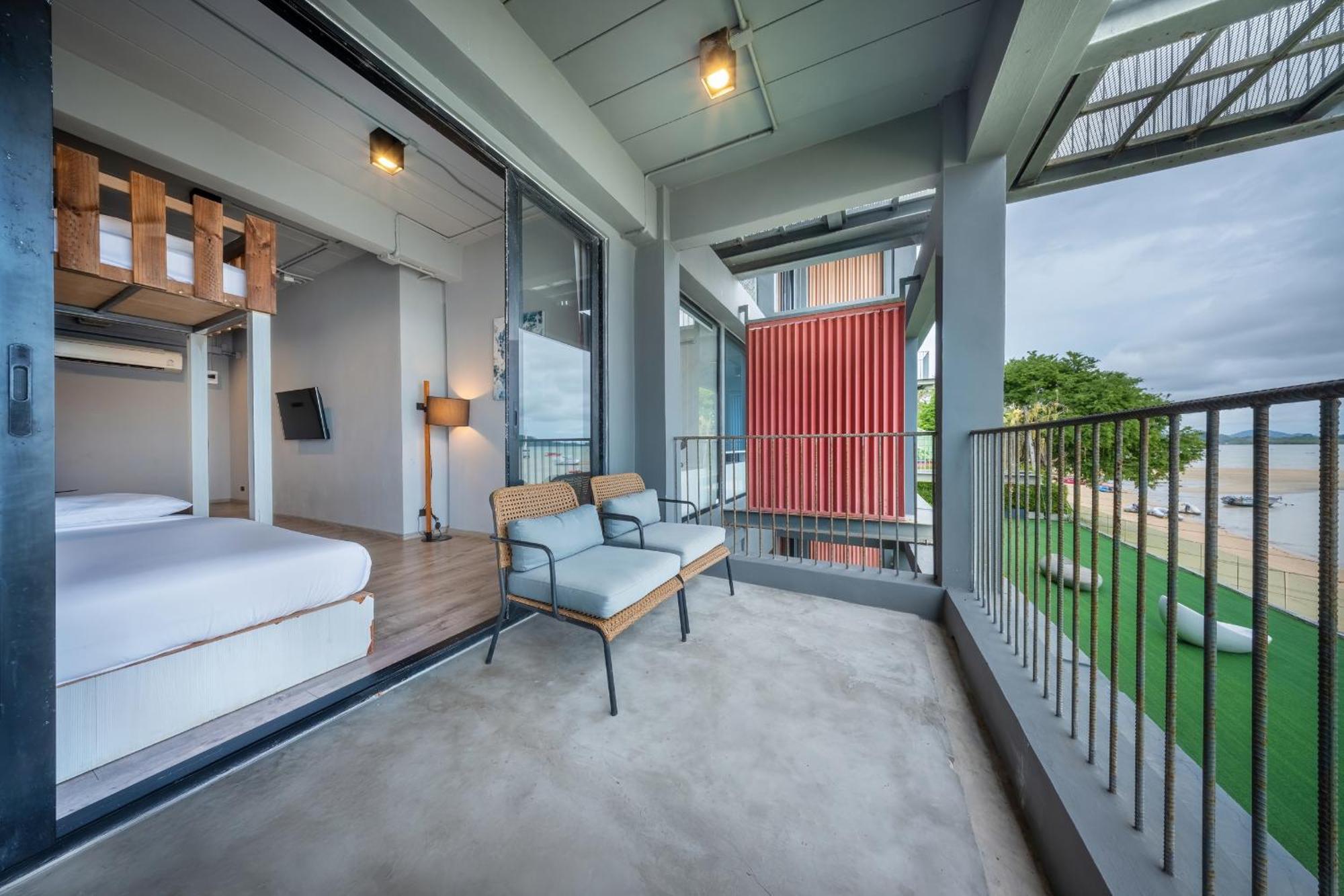 Shin Arch39 Phuket Beach Front - Sha Plus Chalong Zewnętrze zdjęcie