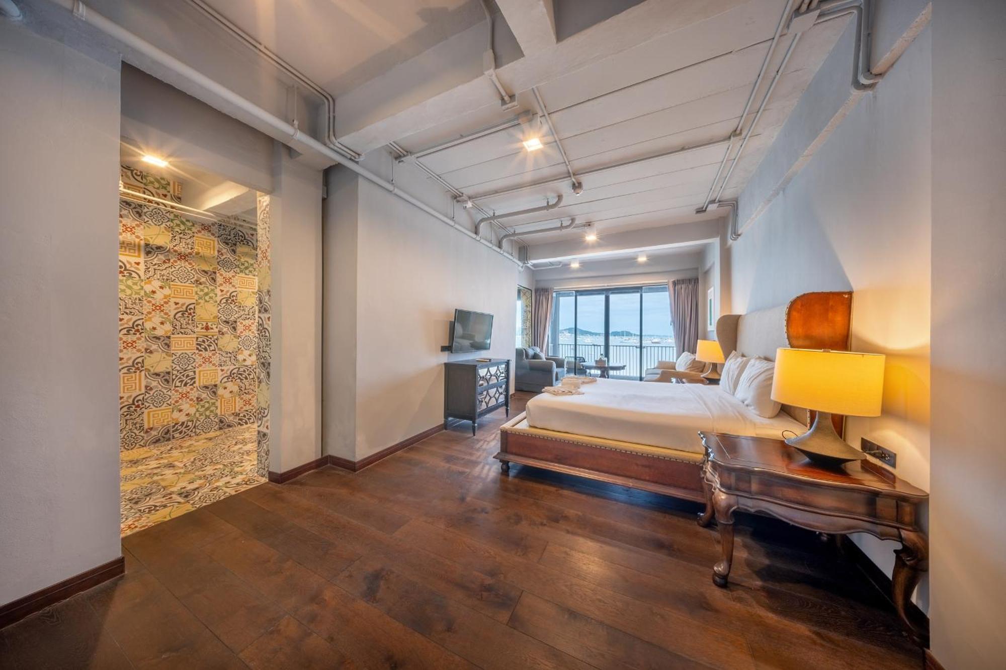Shin Arch39 Phuket Beach Front - Sha Plus Chalong Zewnętrze zdjęcie