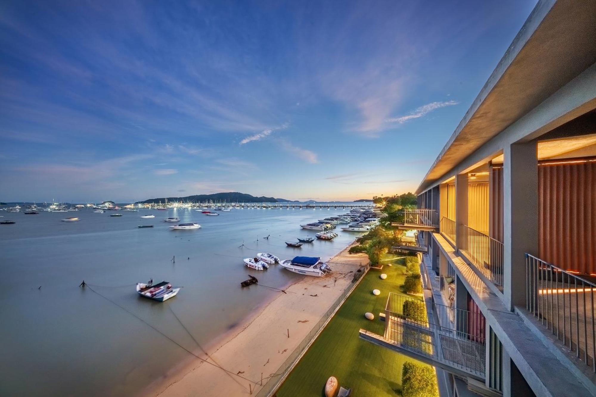 Shin Arch39 Phuket Beach Front - Sha Plus Chalong Zewnętrze zdjęcie
